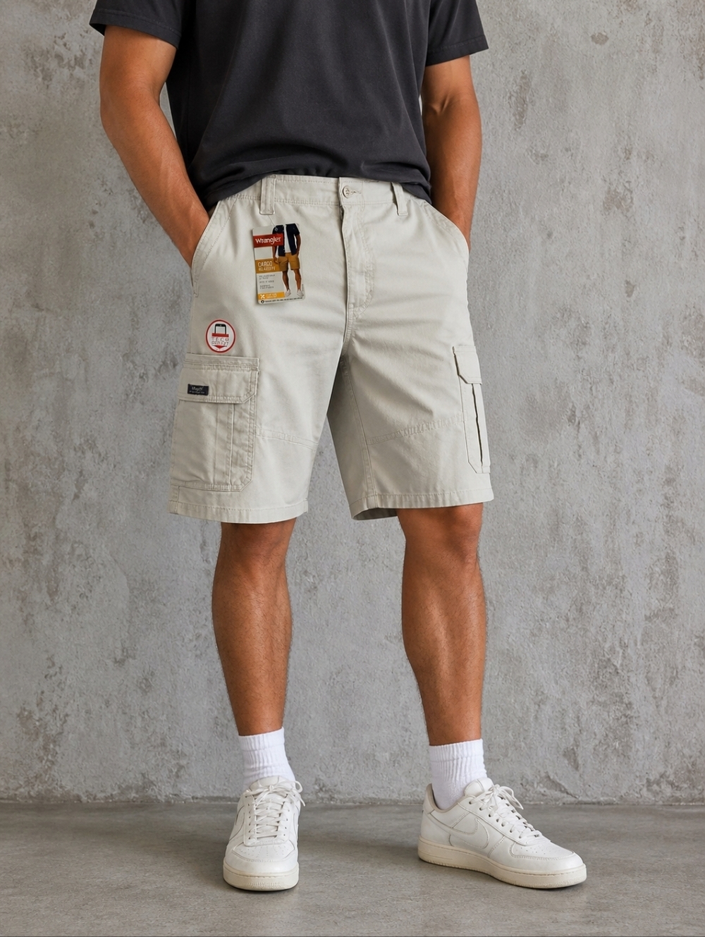 Wrangler Cargo Shorts NWT Mens 38 Khaki Relaxed Fit Utility Workwear Gorpcore